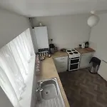 Homestay Near A Station And Park